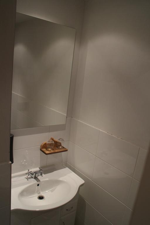 High5-Hotel-Alkmaar Bagian luar foto